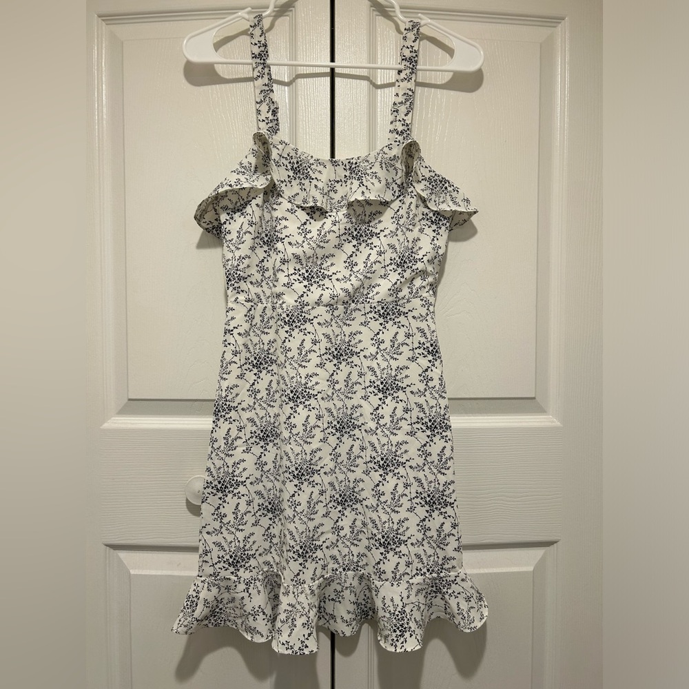 altar’d state Women’s Dress; size XS